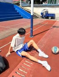 斗地主长期打法思路（长期玩斗地主的策略思路）